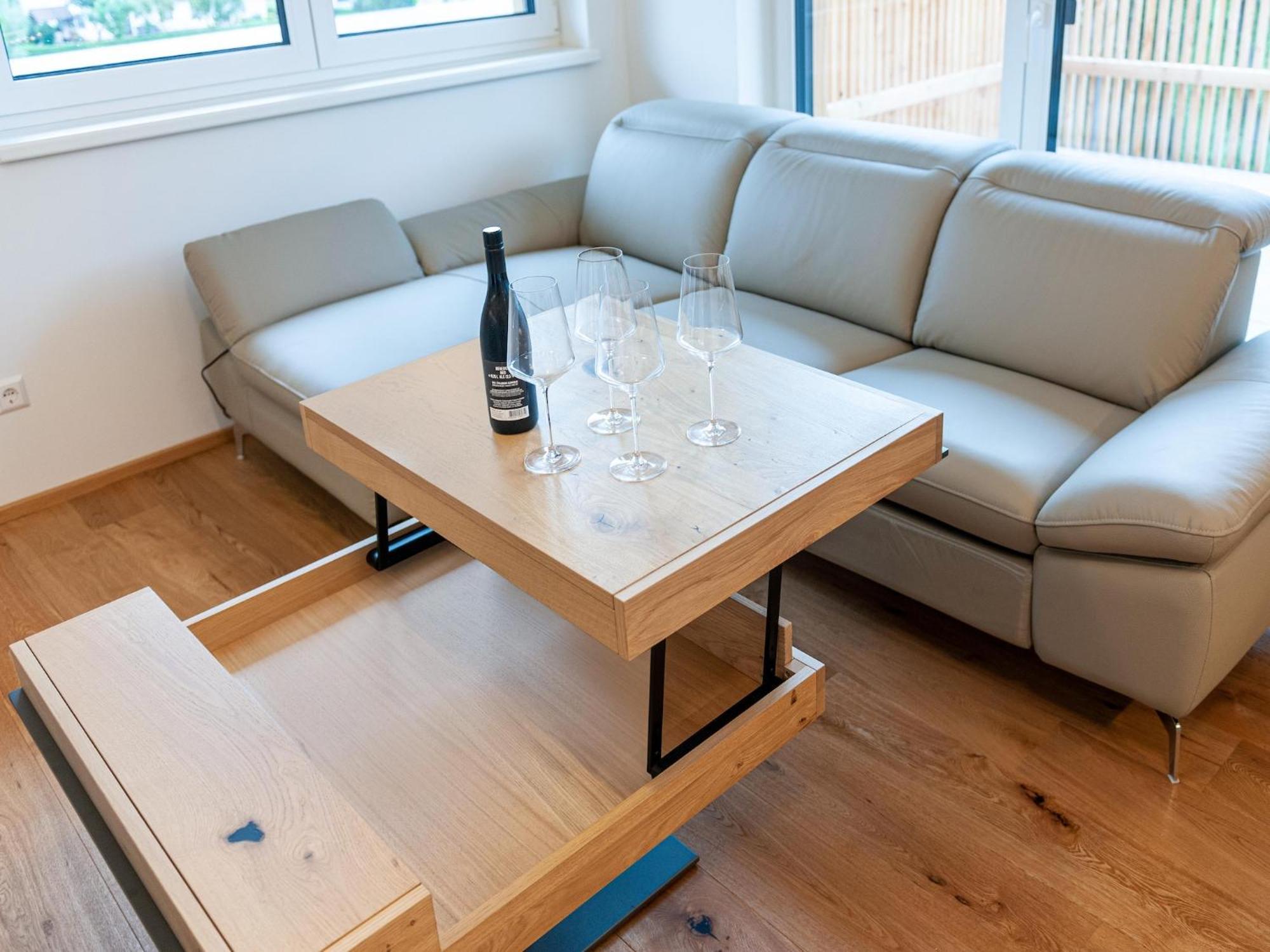 Apartment In Groebming Near Skiing And Hiking Area เกริบมิง ภายนอก รูปภาพ