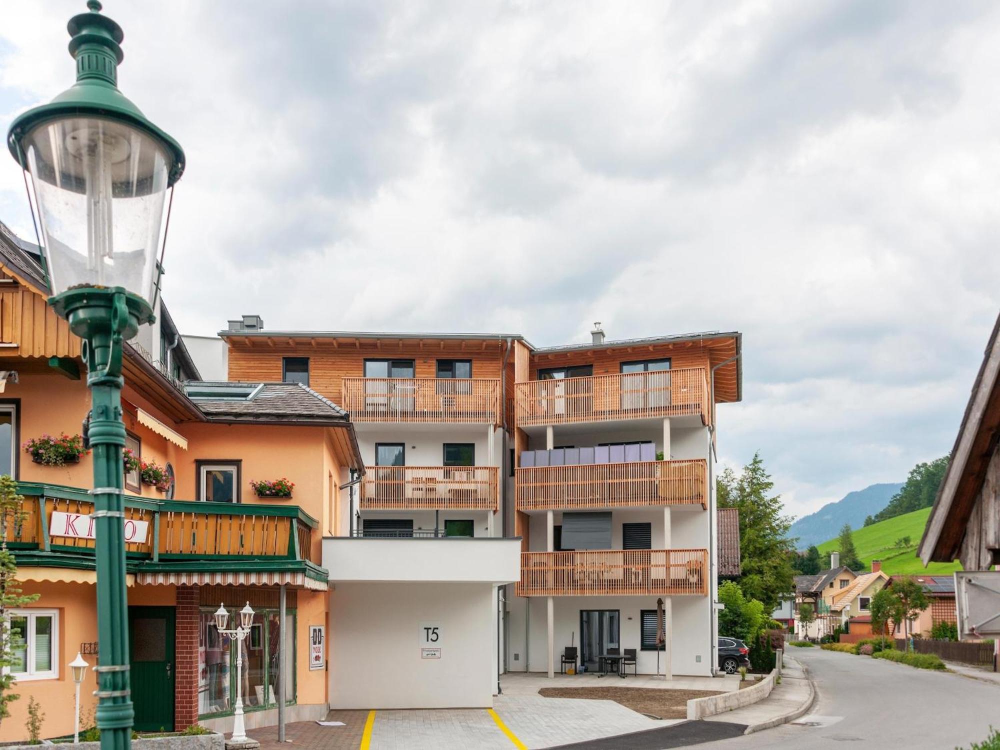 Apartment In Groebming Near Skiing And Hiking Area เกริบมิง ภายนอก รูปภาพ